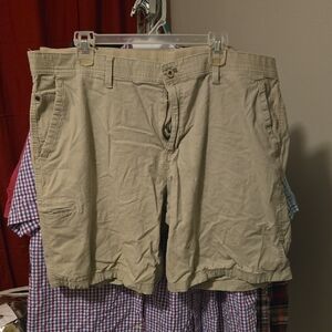 Weatherproof Men's Beige Cargo Shorts 42w